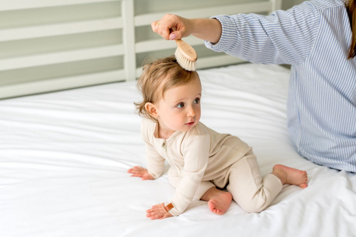 Natürliche Baby Haarbrüste mit Ziegenhaar - fabelhaftly.de