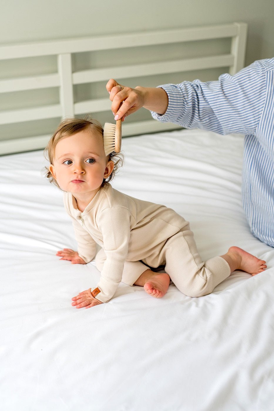 Natürliche Baby Haarbrüste mit Ziegenhaar - fabelhaftly.de